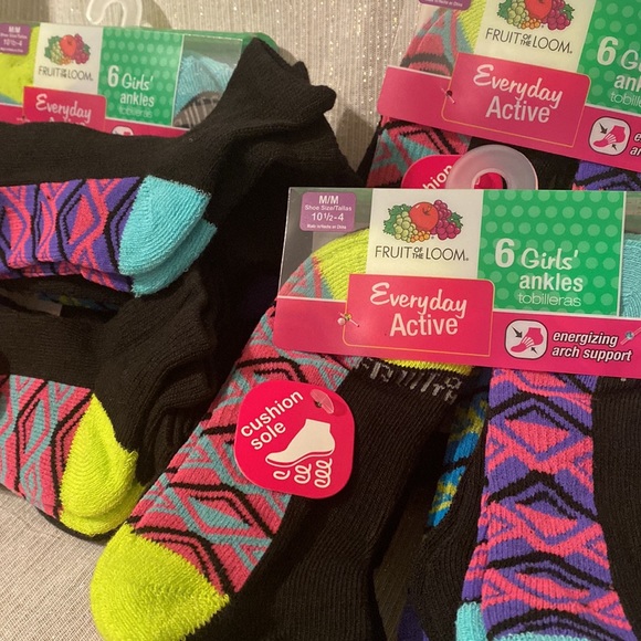 Lot of 24 pairs FRUIT OF THE LOOM Girls ankles socks M shoe size 10 1/2 - 4 - Picture 12 of 12